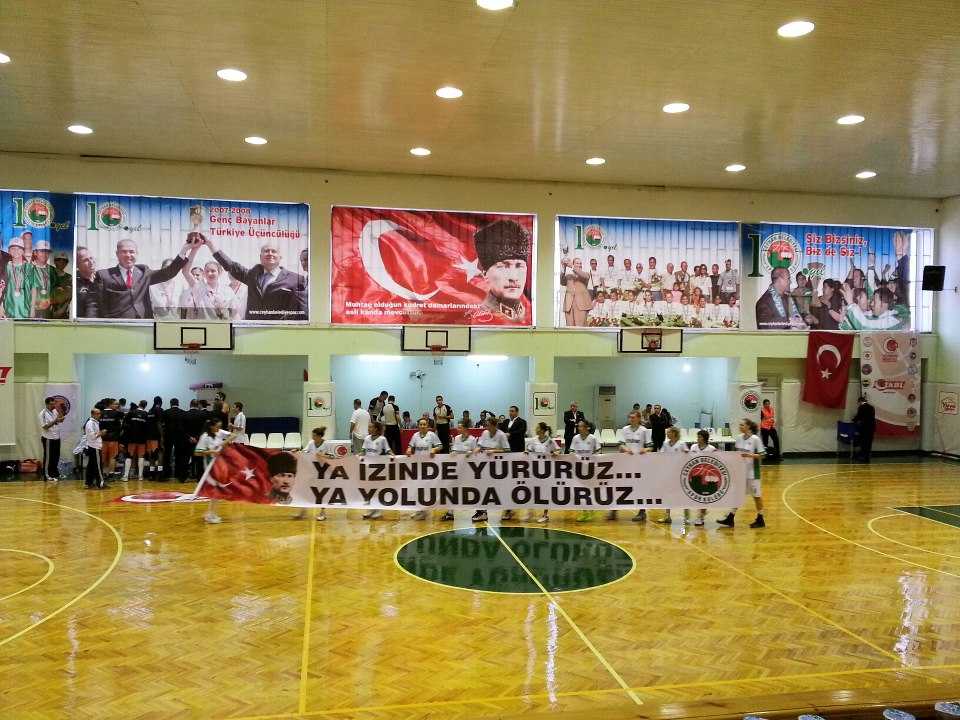 Ceyhan Belediyespor 91-83 galip