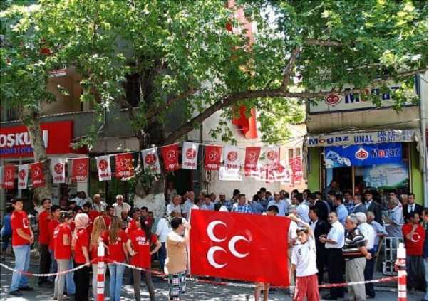 Pozantı Ülkü Ocakları Törenle Hizmete Açıldı